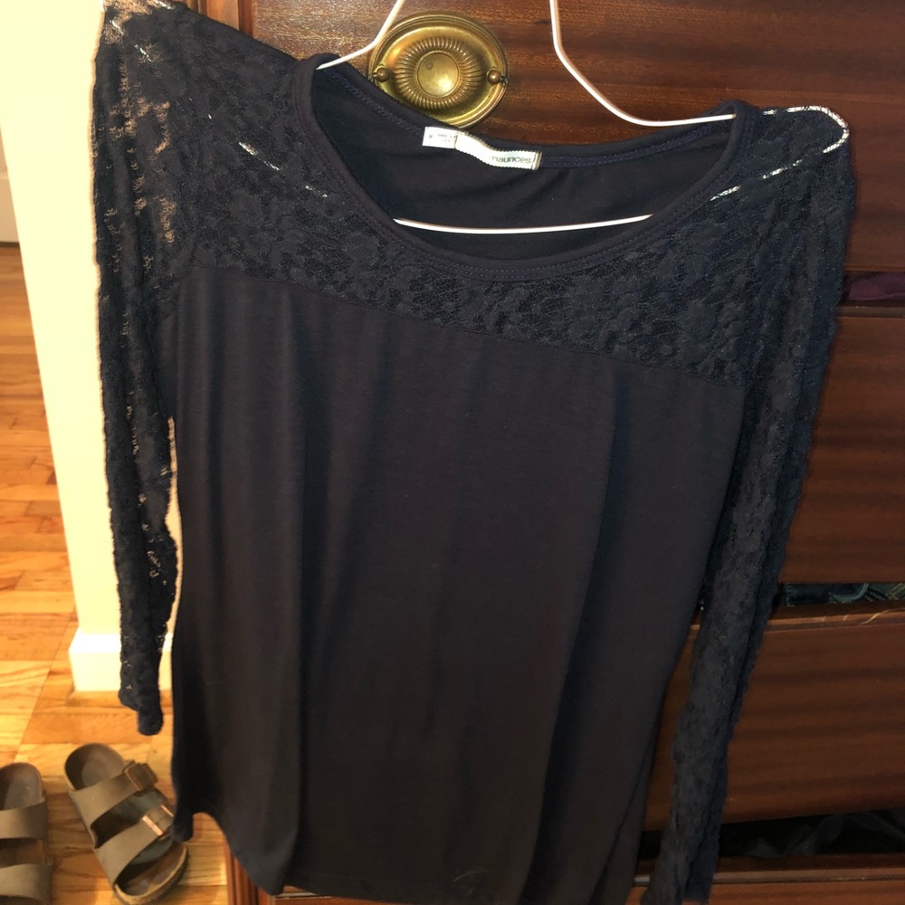 Navy blue top
